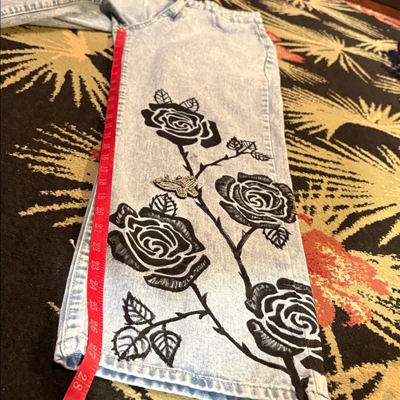 Upcycled Hand Painted Jeans - Picture 15 of 15